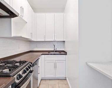 106 Fulton Street - Photo Thumbnail 2