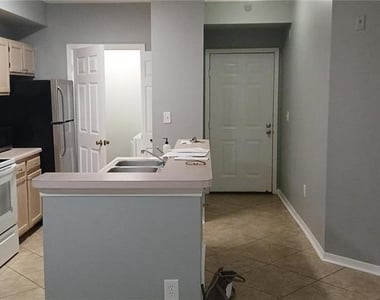 5606 Pinnacle Heights Circle - Photo Thumbnail 2