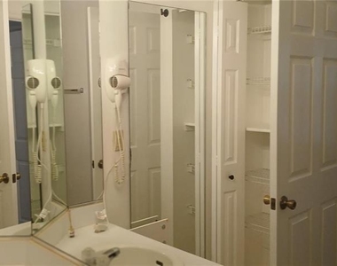 5606 Pinnacle Heights Circle - Photo Thumbnail 9