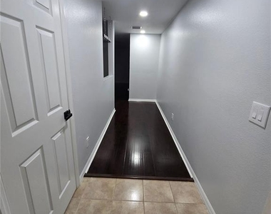 4214 Winding River Way - Photo Thumbnail 28