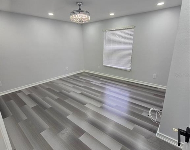 4214 Winding River Way - Photo Thumbnail 16