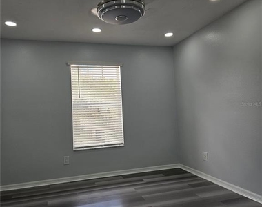 4214 Winding River Way - Photo Thumbnail 27