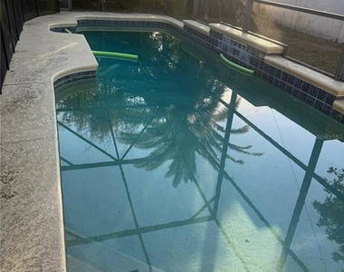 3042 Camino Real Drive S - Photo Thumbnail 8