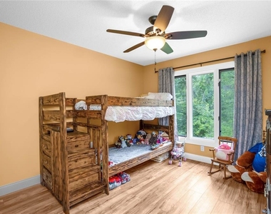 28 Rivertrail Drive - Photo Thumbnail 19
