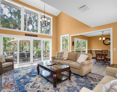 28 Rivertrail Drive - Photo Thumbnail 3