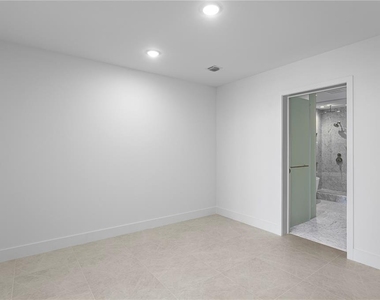 3015 S Ysabella Avenue - Photo Thumbnail 3