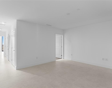 3015 S Ysabella Avenue - Photo Thumbnail 23