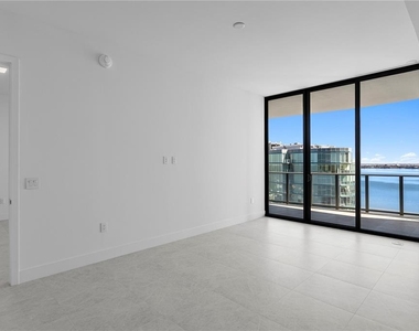 3015 S Ysabella Avenue - Photo Thumbnail 14