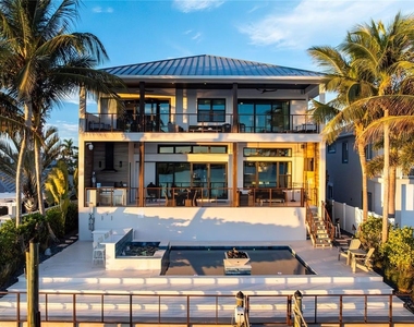 459 20th Avenue - Photo Thumbnail 3