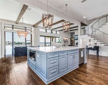 459 20th Avenue - Photo Thumbnail 17