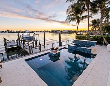 459 20th Avenue - Photo Thumbnail 12