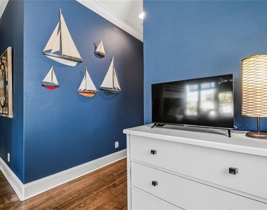 459 20th Avenue - Photo Thumbnail 42