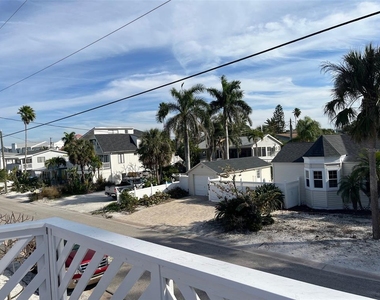 8401 W Gulf Boulevard - Photo Thumbnail 16