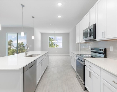 789 W Hallam Dr - Photo Thumbnail 5