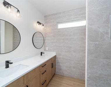 4380 Sw 159th Court - Photo Thumbnail 24