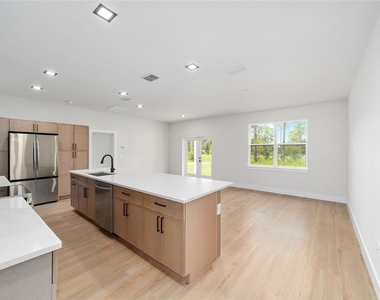 4380 Sw 159th Court - Photo Thumbnail 4