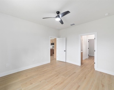 4380 Sw 159th Court - Photo Thumbnail 17