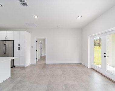 4362 Sw 159th Court - Photo Thumbnail 8