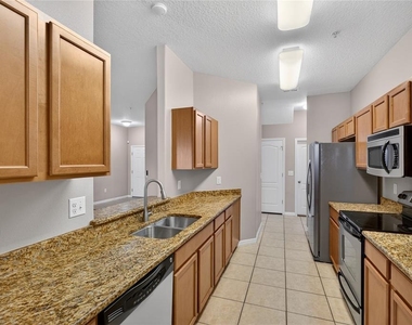 1519 Priory Circle - Photo Thumbnail 6