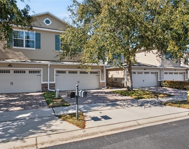 1519 Priory Circle - Photo Thumbnail 23