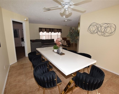 7748 Indian Ridge Trail S - Photo Thumbnail 14