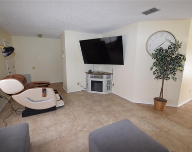 7748 Indian Ridge Trail S - Photo Thumbnail 11