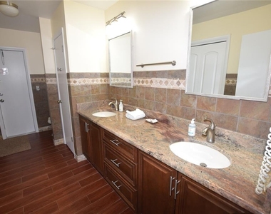 7748 Indian Ridge Trail S - Photo Thumbnail 21