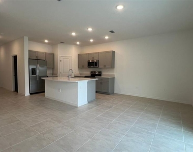 3714 Sepia Street - Photo Thumbnail 16