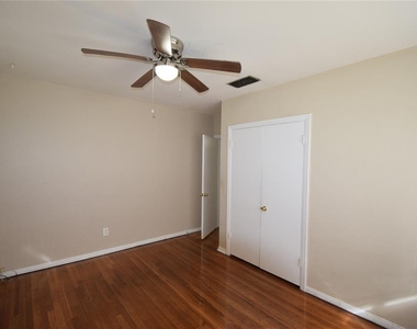 3115 Buckingham Avenue - Photo Thumbnail 12