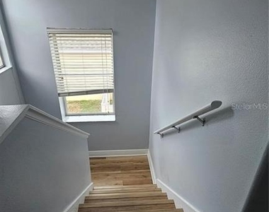 317 E Blue Water Edge Drive - Photo Thumbnail 42