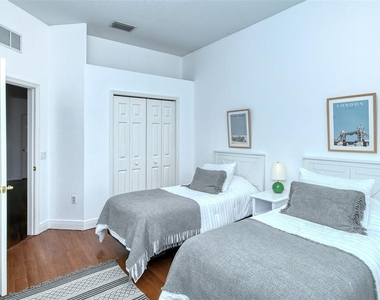 8363 Miramar Way - Photo Thumbnail 33