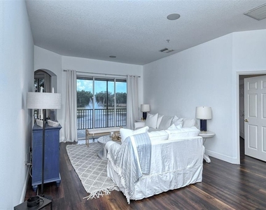 8363 Miramar Way - Photo Thumbnail 3