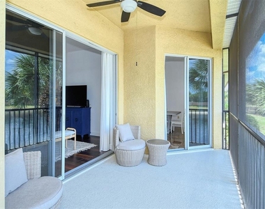 8363 Miramar Way - Photo Thumbnail 9