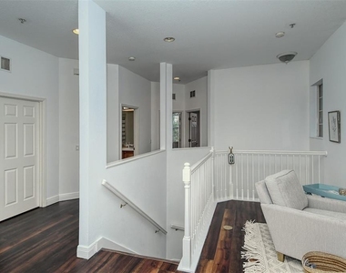 8363 Miramar Way - Photo Thumbnail 24