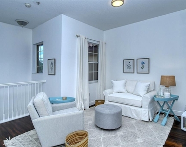 8363 Miramar Way - Photo Thumbnail 21