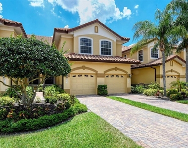 8363 Miramar Way - Photo Thumbnail 34