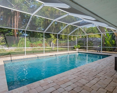 606 Owl Way - Photo Thumbnail 32
