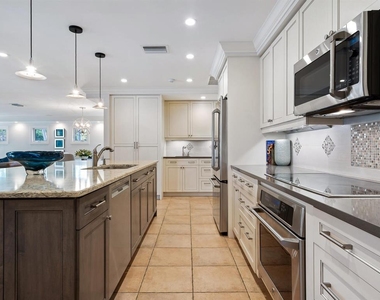 606 Owl Way - Photo Thumbnail 13