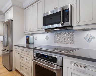 606 Owl Way - Photo Thumbnail 14