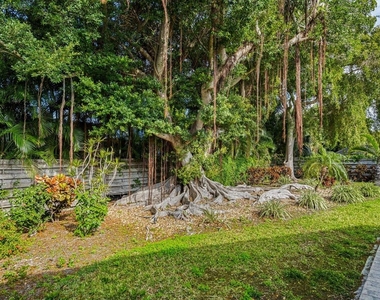 606 Owl Way - Photo Thumbnail 36