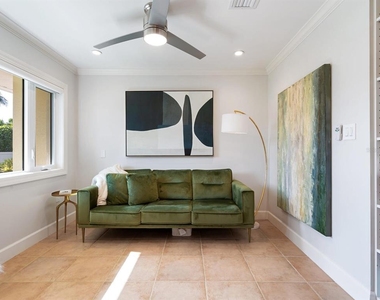 606 Owl Way - Photo Thumbnail 22