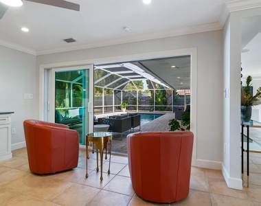 606 Owl Way - Photo Thumbnail 10