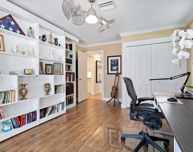 606 Owl Way - Photo Thumbnail 24