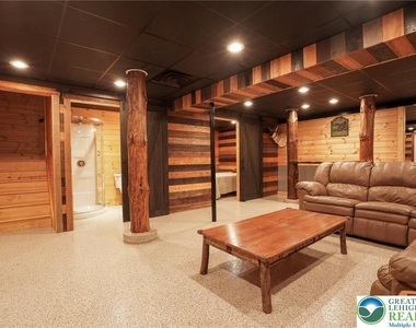 371 Green Tree Drive - Photo Thumbnail 30