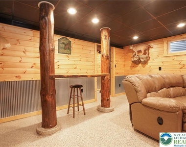 371 Green Tree Drive - Photo Thumbnail 34