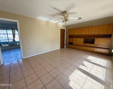 2900 Polk Avenue - Photo Thumbnail 7