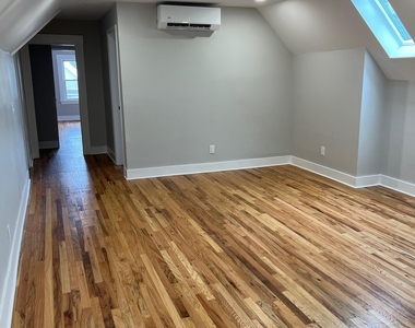 85 James Street - Photo Thumbnail 4