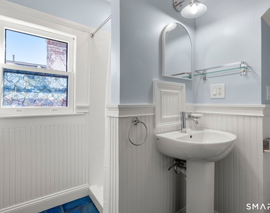 360 Farmington Avenue - Photo Thumbnail 1