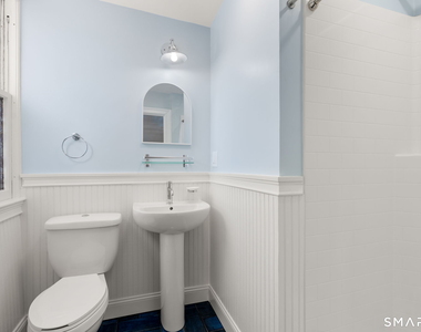 360 Farmington Avenue - Photo Thumbnail 1