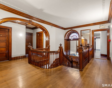 360 Farmington Avenue - Photo Thumbnail 6